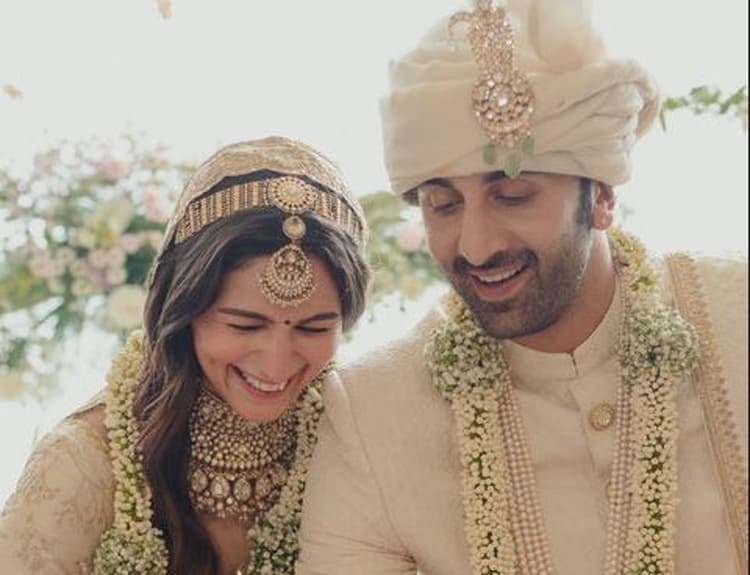 Ranbir-Alia Wedding Reception: रणबीर-आलिया नहीं देंगे ग्रैंड रिसेप्शन पार्टी, मां नीतू कपूर ने कही ये बात