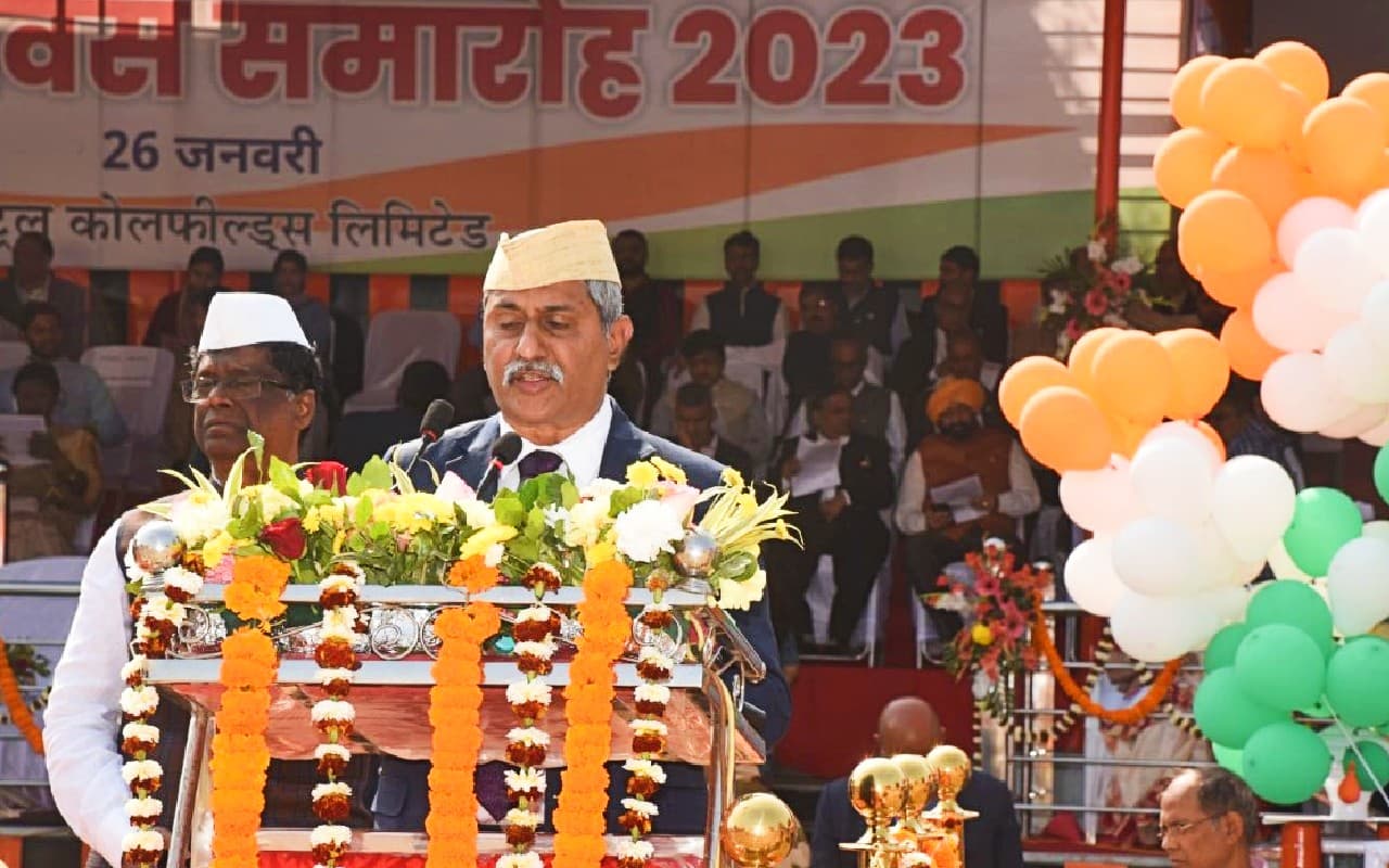 गणतंत्र दिवस पर CCL सीएमडी का बड़ा ऐलान, रांची में बनेगा 200 बेड का सुपर स्पेशियलिटी हॉस्पिटल गणतंत्र दिवस पर CCL सीएमडी का बड़ा ऐलान, रांची में बनेगा 200 बेड का सुपर स्पेशियलिटी हॉस्पिटल