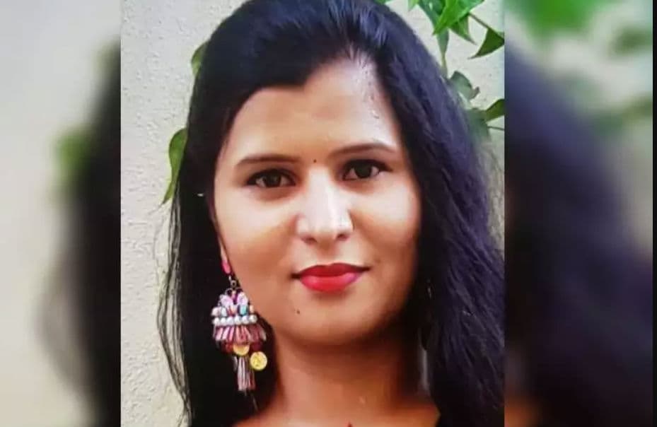 इस अभिनेत्री ने लाइव वीडियो में कर ली आत्महत्या, ब्वॉयफ्रेंड को ठहराया जिम्मेदार