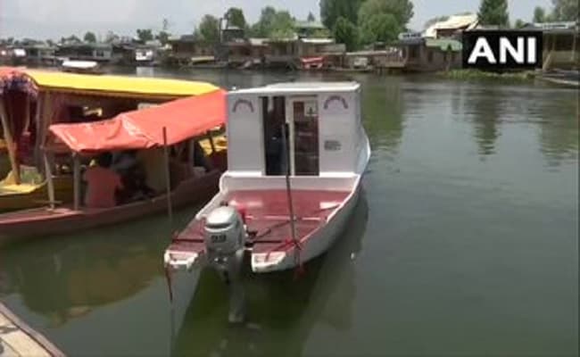 मन की बात: पीएम मोदी ने किया जिक्र, तो बोले श्रीनगर के तारिक अहमद- हमारे समुदाय के लोगों को मिलेगी मदद मन की बात: पीएम मोदी ने किया जिक्र, तो बोले श्रीनगर के तारिक अहमद- हमारे समुदाय के लोगों को मिलेगी मदद