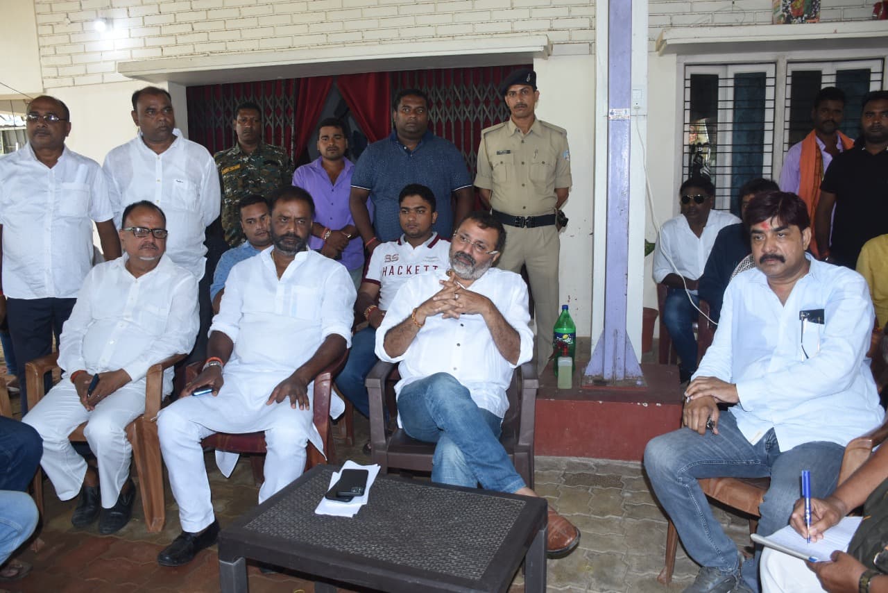 देवघर से ढाई घंटे में कर सकेंगे कोलकाता व पटना का सफर, गोड्डा लोकसभा क्षेत्र से जुड़ेंगे 2 एक्सप्रेस-वे देवघर से ढाई घंटे में कर सकेंगे कोलकाता व पटना का सफर, गोड्डा लोकसभा क्षेत्र से जुड़ेंगे 2 एक्सप्रेस-वे