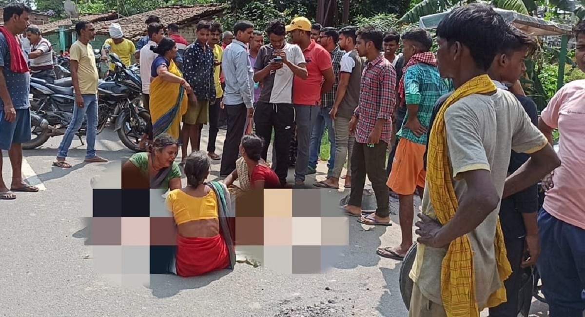Patna News: सड़क पर गिरे तार में दौड़ रहा था हाई वोल्टेज करंट, चपेट में आकर पति-पत्नी की मौत, हंगामा