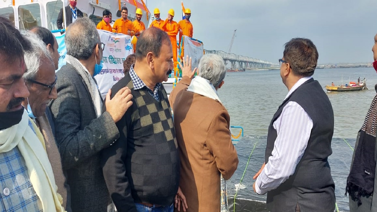 Bihar News: सारण के कालूघाट में बनेगा बंदरगाह, जानिये रोजगार-व्यापार के लिए कैसे साबित होगा बड़ा तोहफा… Bihar News: सारण के कालूघाट में बनेगा बंदरगाह, जानिये रोजगार-व्यापार के लिए कैसे साबित होगा बड़ा तोहफा…