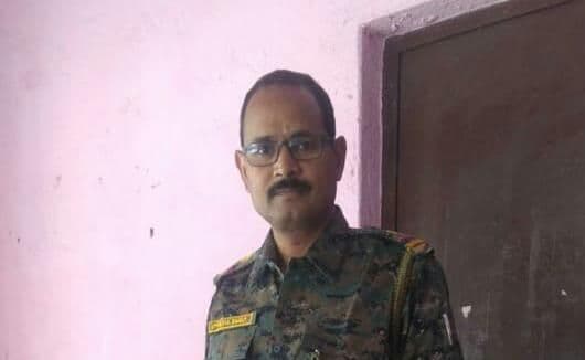 झारखंड के हजारीबाग में जमादार उपेंद्र सिंह ने आखिर किस मदद के एवज में मांगी थी एक लाख रुपये रिश्वत, एसीबी ने 50 हजार रुपये लेते रंगेहाथ किया गिरफ्तार, पढ़िए क्या है पूरा मामला झारखंड के हजारीबाग में जमादार उपेंद्र सिंह ने आखिर किस मदद के एवज में मांगी थी एक लाख रुपये रिश्वत, एसीबी ने 50 हजार रुपये लेते रंगेहाथ किया गिरफ्तार, पढ़िए क्या है पूरा मामला