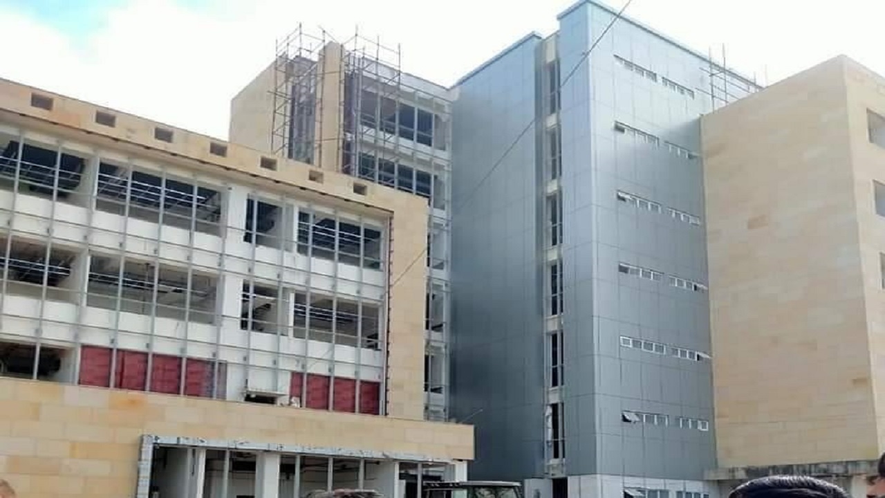 Bihar: भागलपुर में बन रहे सुपर स्पेशलिटी हाॅस्पिटल का 30 करोड़ लौटा, फंड नहीं होने से काम हो रहा प्रभावित Bihar: भागलपुर में बन रहे सुपर स्पेशलिटी हाॅस्पिटल का 30 करोड़ लौटा, फंड नहीं होने से काम हो रहा प्रभावित