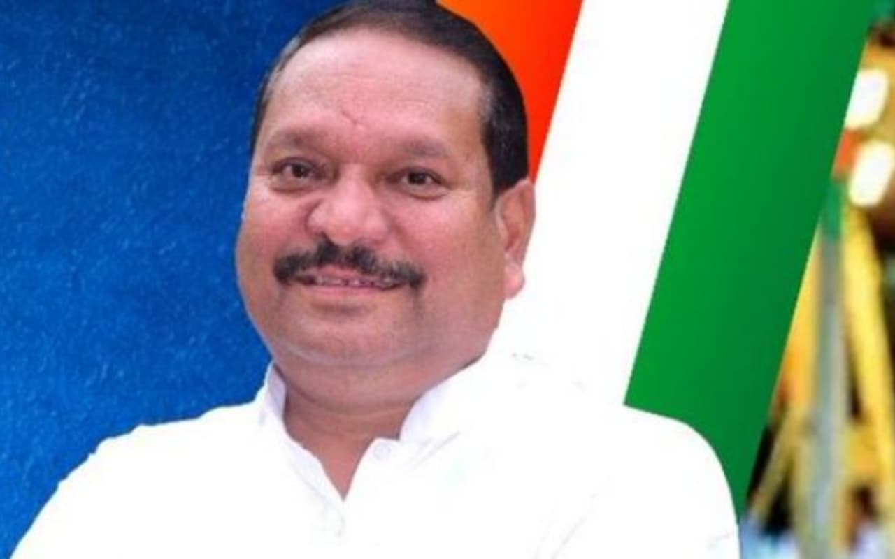 MP Election 2023: चुनाव से पहले BJP को लगा झटका, सिंधिया के वफादार समंदर पटेल वापस कांग्रेस में लौटे MP Election 2023: चुनाव से पहले BJP को लगा झटका, सिंधिया के वफादार समंदर पटेल वापस कांग्रेस में लौटे