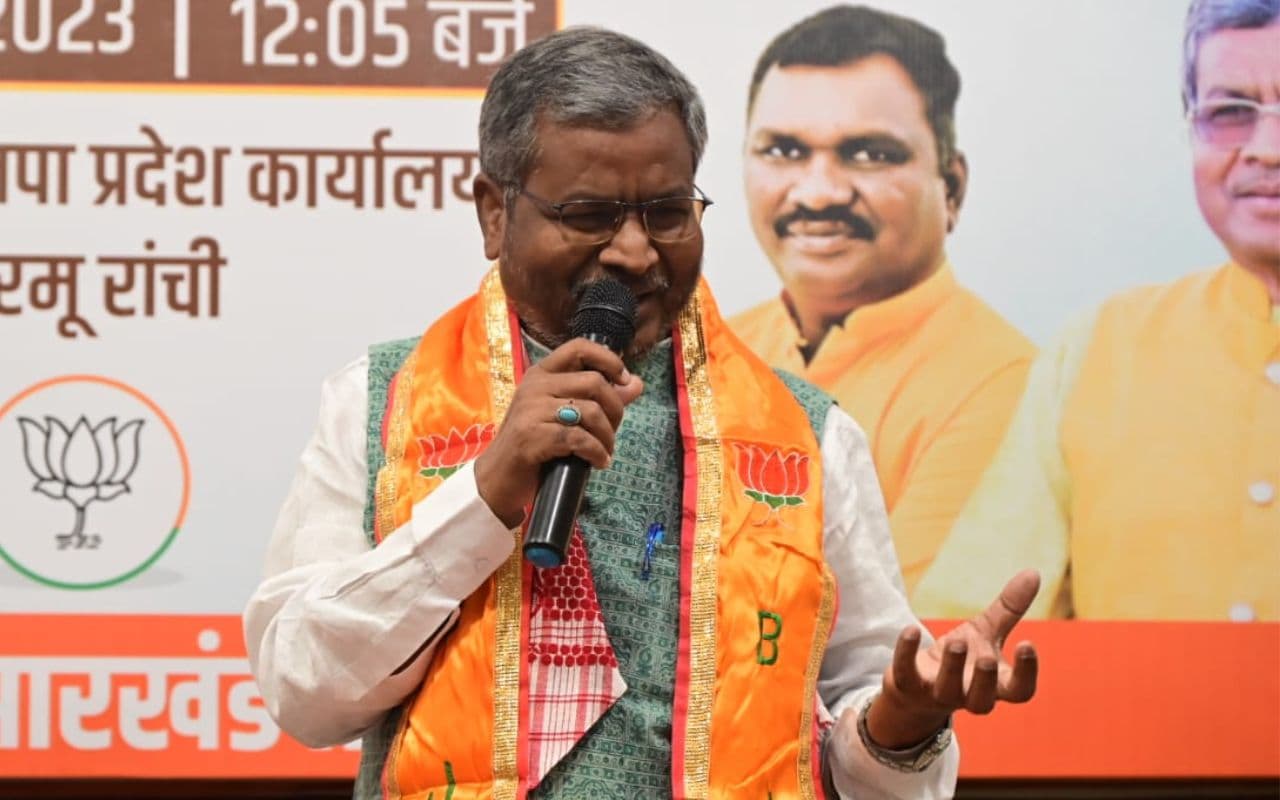 बाबूलाल मरांडी बोले- कांग्रेस के एजेंडे में कभी नहीं रहा आदिवासी, दलित और पिछड़ों का उत्थान बाबूलाल मरांडी बोले- कांग्रेस के एजेंडे में कभी नहीं रहा आदिवासी, दलित और पिछड़ों का उत्थान