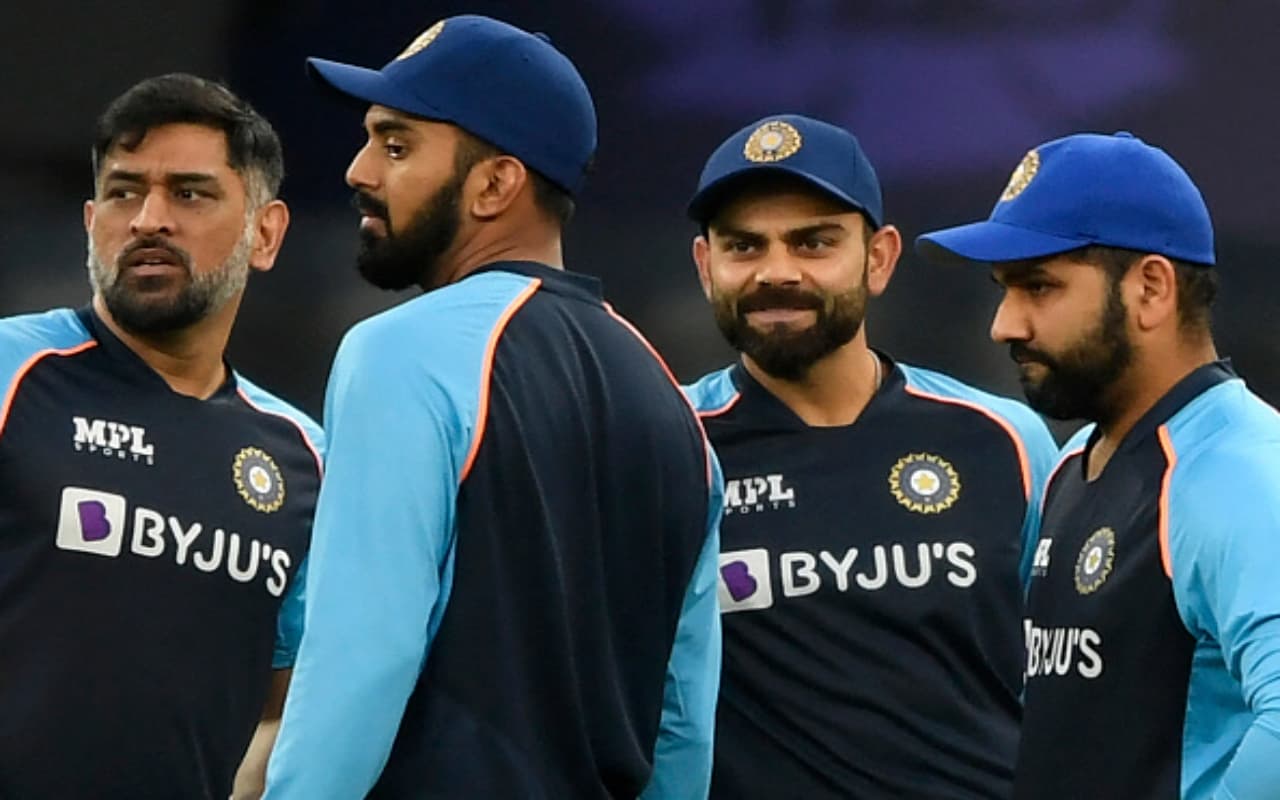KL Rahul ने एमएस धोनी, विराट कोहली और रोहित शर्मा की कप्तानी में बताया फर्क, माही को लेकर कही ये बात KL Rahul ने एमएस धोनी, विराट कोहली और रोहित शर्मा की कप्तानी में बताया फर्क, माही को लेकर कही ये बात