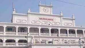 Lucknow: मेयर टिकट के लिए BJP में घमासान, सपा उपचुनाव के नतीजों के बाद करेगी फैसला, अन्य का ये है प्लान Lucknow: मेयर टिकट के लिए BJP में घमासान, सपा उपचुनाव के नतीजों के बाद करेगी फैसला, अन्य का ये है प्लान