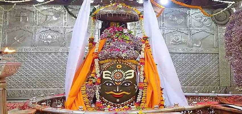 Happy Diwali 2022: महाकाल मंदिर में फुलझड़ियों से हुई आरती, लगाये गये 56 भोग, ऐसे हुई आरती