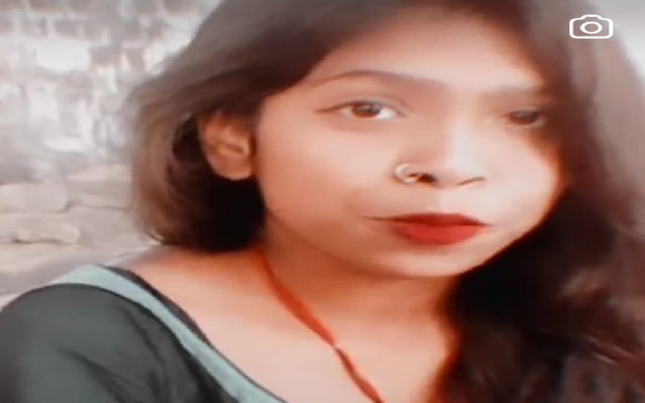 Jharkhand News : करमा मनाने रामगढ़ गयीं तीन बहनें नहाने के दौरान दामोदर नद में डूबीं, दो की हुई मौत Jharkhand News : करमा मनाने रामगढ़ गयीं तीन बहनें नहाने के दौरान दामोदर नद में डूबीं, दो की हुई मौत