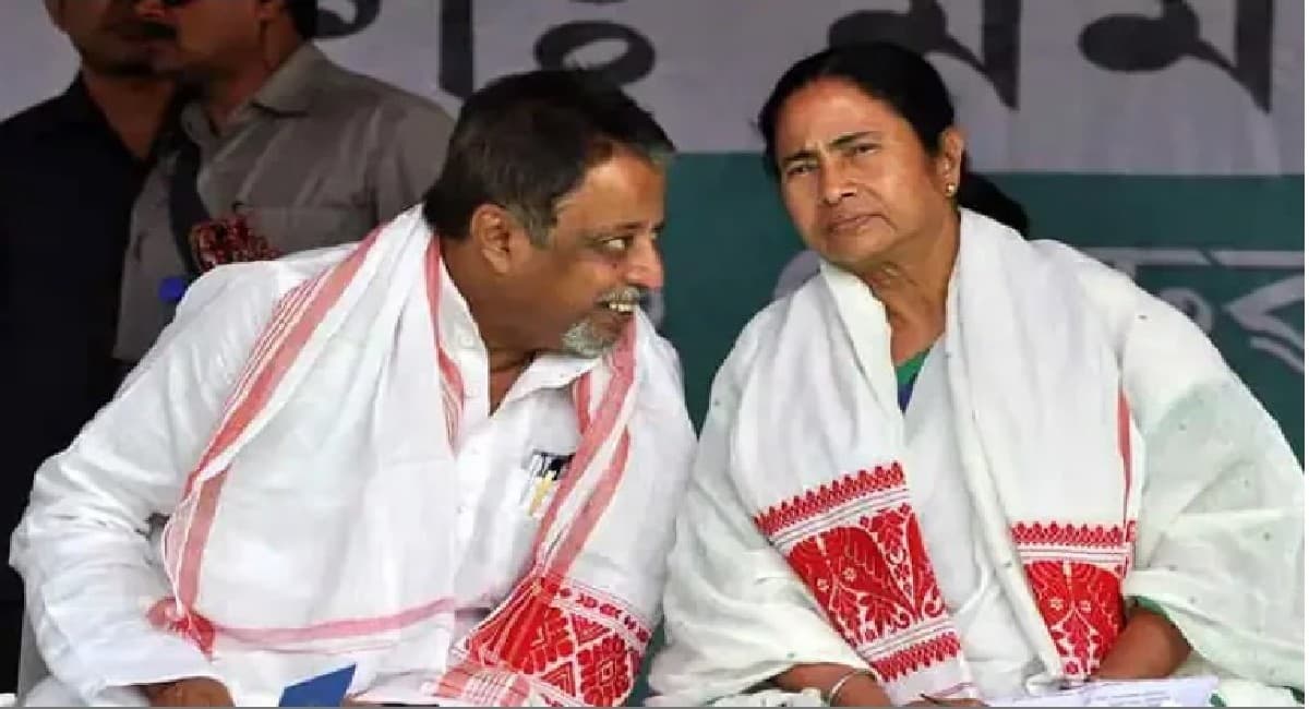 Mukul Roy : बंगाल भाजपा में भगदड़! मुकुल रॉय का दावा-संपर्क में 24 विधायक, ममता बनर्जी पर इन्हें भरोसा Mukul Roy : बंगाल भाजपा में भगदड़! मुकुल रॉय का दावा-संपर्क में 24 विधायक, ममता बनर्जी पर इन्हें भरोसा