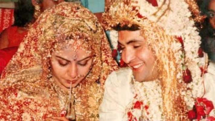 क्या आपने देखा Neetu Singh और Rishi Kapoor की शादी का कार्ड? देखिए कुछ ऐसा था इंवीटेशन क्या आपने देखा Neetu Singh और Rishi Kapoor की शादी का कार्ड? देखिए कुछ ऐसा था इंवीटेशन