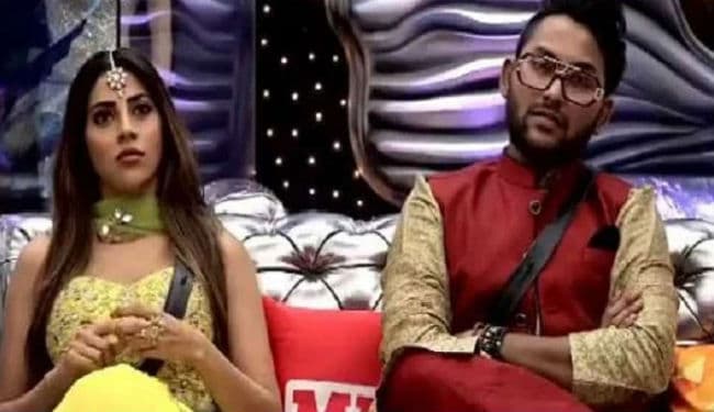 Bigg Boss 14 : जान सानू के बाहर होने के बाद इस बात को लेकर पछता रही निक्की तंबोली, देखें लेटेस्ट VIDEO Bigg Boss 14 : जान सानू के बाहर होने के बाद इस बात को लेकर पछता रही निक्की तंबोली, देखें लेटेस्ट VIDEO