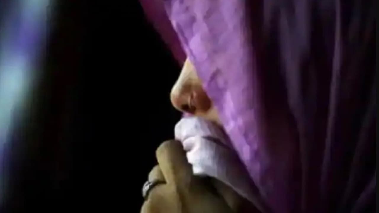 पश्चिम बंगाल के बनगांव में मिली 24 साल से लापता बलिया की महिला पश्चिम बंगाल के बनगांव में मिली 24 साल से लापता बलिया की महिला