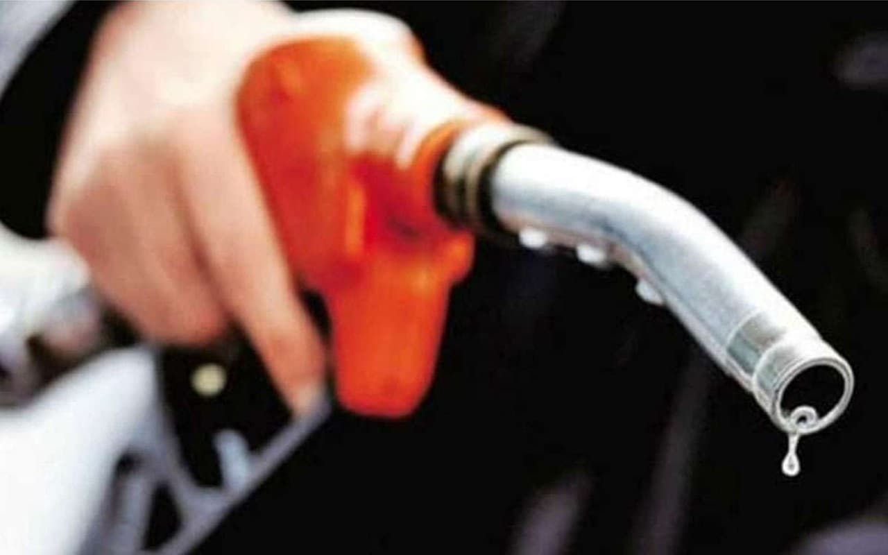 Petrol Diesel Price Today: झारखंड में फिर महंगा हुआ पेट्रोल-डीजल, जानें अपने शहर का नया रेट Petrol Diesel Price Today: झारखंड में फिर महंगा हुआ पेट्रोल-डीजल, जानें अपने शहर का नया रेट