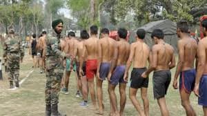 Sarkari Naukri 2021: मुजफ्फरपुर में कल से शुरू हो रही पटना समेत इन 15 जिलों की सेना बहाली, देखें पूरा शेड्यूल और गाइडलाइन Sarkari Naukri 2021: मुजफ्फरपुर में कल से शुरू हो रही पटना समेत इन 15 जिलों की सेना बहाली, देखें पूरा शेड्यूल और गाइडलाइन
