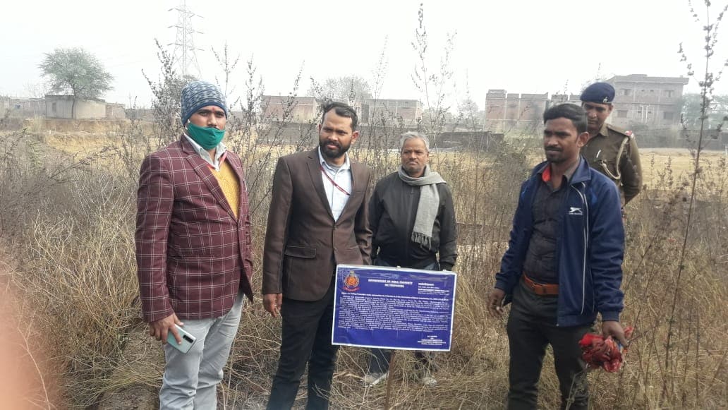 Jharkhand Naxal Latest News : झारखंड के पलामू में प्रवर्तन निदेशालय की बड़ी कार्रवाई, 5 लाख के इनामी माओवादी कमांडर अभिजीत यादव की करोड़ों की संपत्ति जब्त Jharkhand Naxal Latest News : झारखंड के पलामू में प्रवर्तन निदेशालय की बड़ी कार्रवाई, 5 लाख के इनामी माओवादी कमांडर अभिजीत यादव की करोड़ों की संपत्ति जब्त