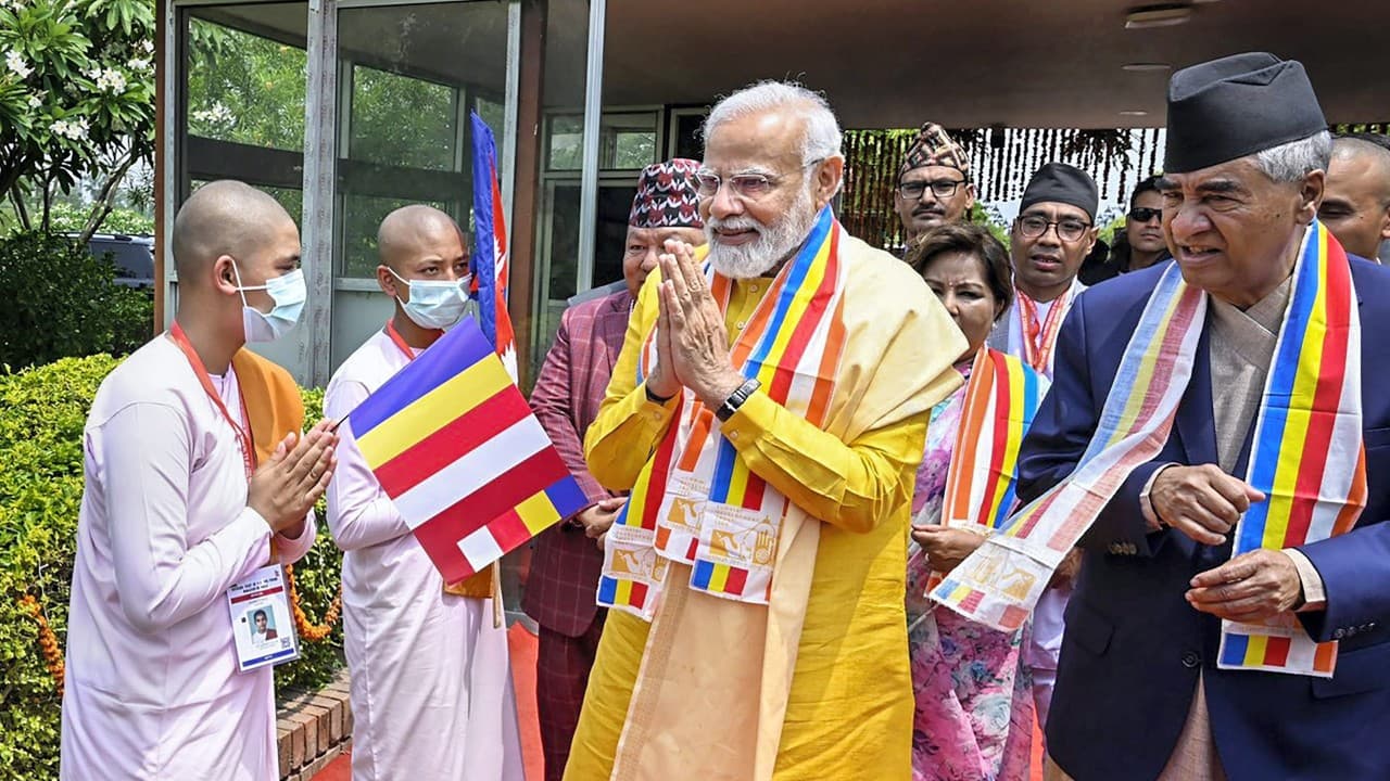 PM Modi in Nepal: भारत-नेपाल की मित्रता संपूर्ण मानवता के हित का काम करेगी, लुम्बिनी में बोले पीएम मोदी PM Modi in Nepal: भारत-नेपाल की मित्रता संपूर्ण मानवता के हित का काम करेगी, लुम्बिनी में बोले पीएम मोदी