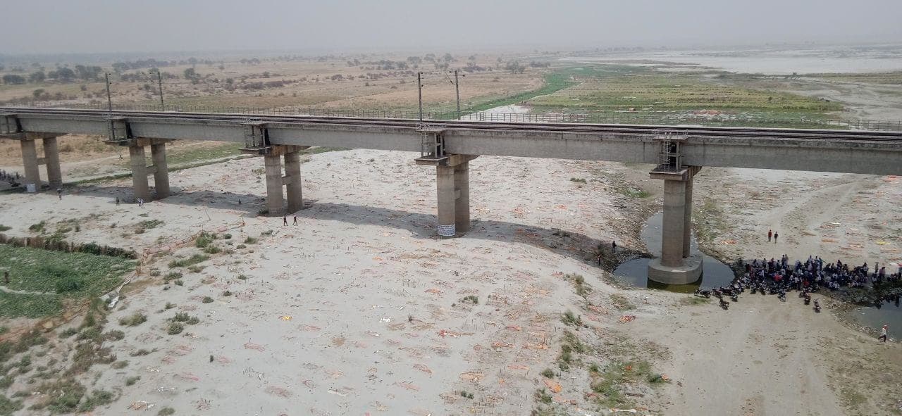 Prayagraj News: महाधिवक्ता यूपी के कार्यालय में लगी भीषण आग, महत्वपूर्ण फाइलें जलकर राख