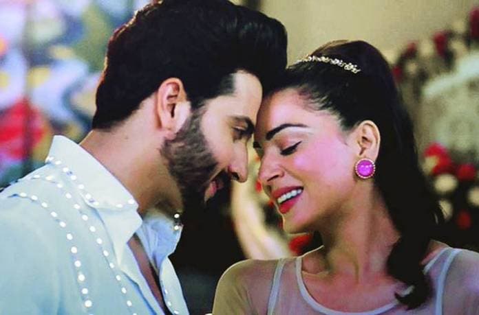 Kundali Bhagya Spoiler Alert : बड़ा ट्विस्ट! माहिरा के इस खुलासे से प्रीता को लगा झटका, जड़ दिया थप्पड़ Kundali Bhagya Spoiler Alert : बड़ा ट्विस्ट! माहिरा के इस खुलासे से प्रीता को लगा झटका, जड़ दिया थप्पड़