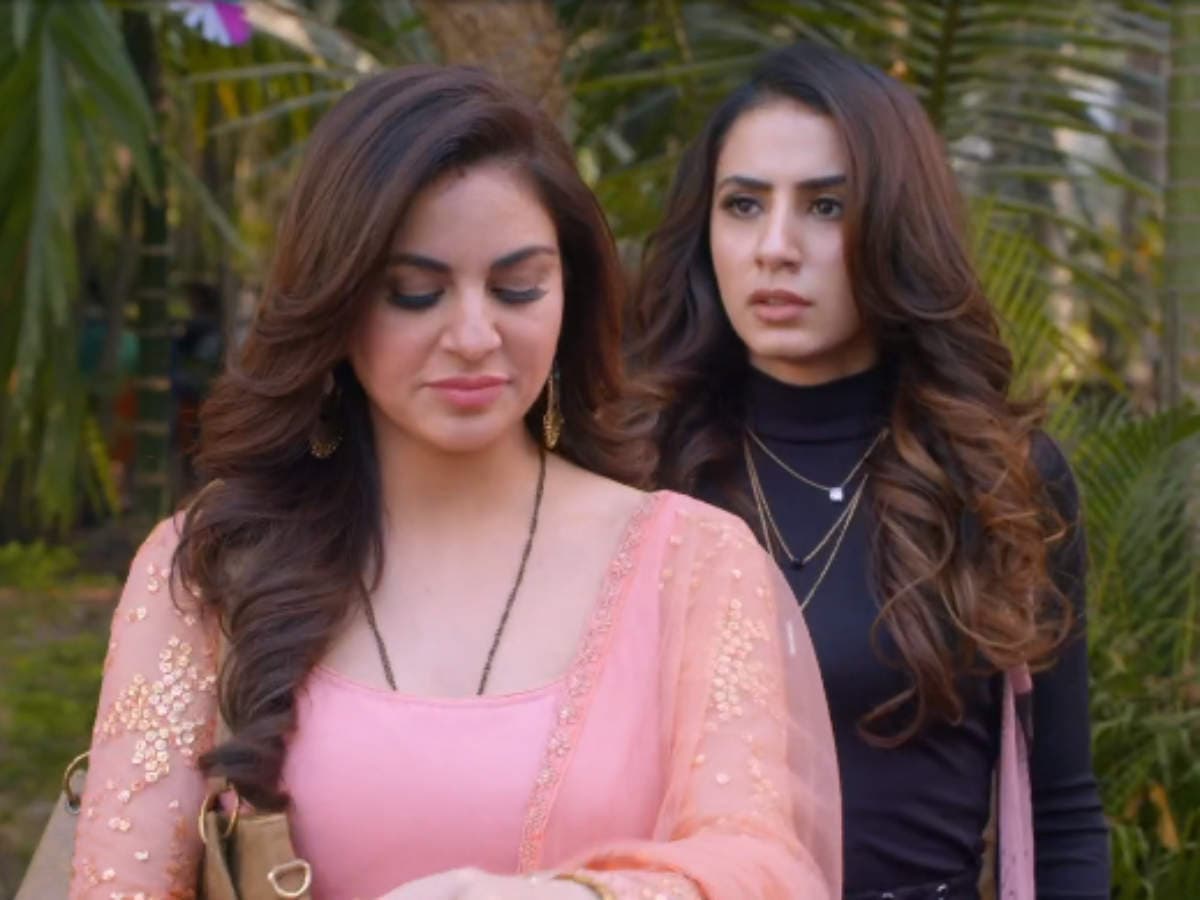 Kundali Bhagya Spoiler Alert : माहिरा ने प्रीता को किया किडनैप, करण के साथ अब होने वाला है ये… Kundali Bhagya Spoiler Alert : माहिरा ने प्रीता को किया किडनैप, करण के साथ अब होने वाला है ये…