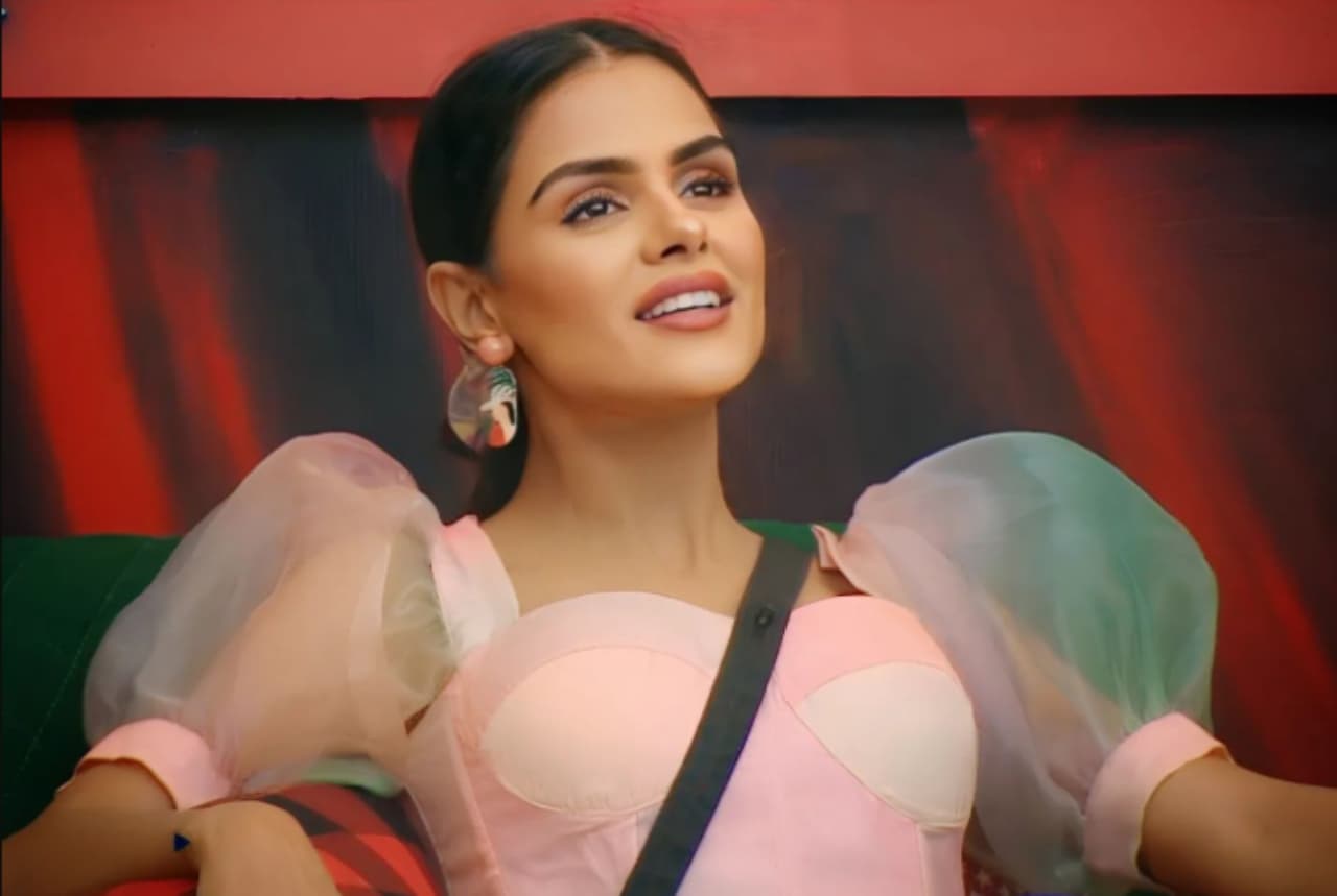 Bigg Boss 16: टॉप 5 में पहुंचीं प्रियंका चौधरी, एक वक्त इस वजह से मुंबई छोड़ने का कर लिया था फैसला Bigg Boss 16: टॉप 5 में पहुंचीं प्रियंका चौधरी, एक वक्त इस वजह से मुंबई छोड़ने का कर लिया था फैसला