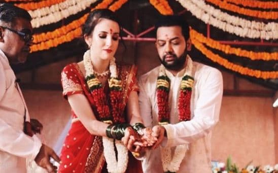 राहुल महाजन की पत्नी को किया जा रहा था ट्रोल, अब मॉडल ने ऐसे कर दी सबकी बोलती बंद राहुल महाजन की पत्नी को किया जा रहा था ट्रोल, अब मॉडल ने ऐसे कर दी सबकी बोलती बंद