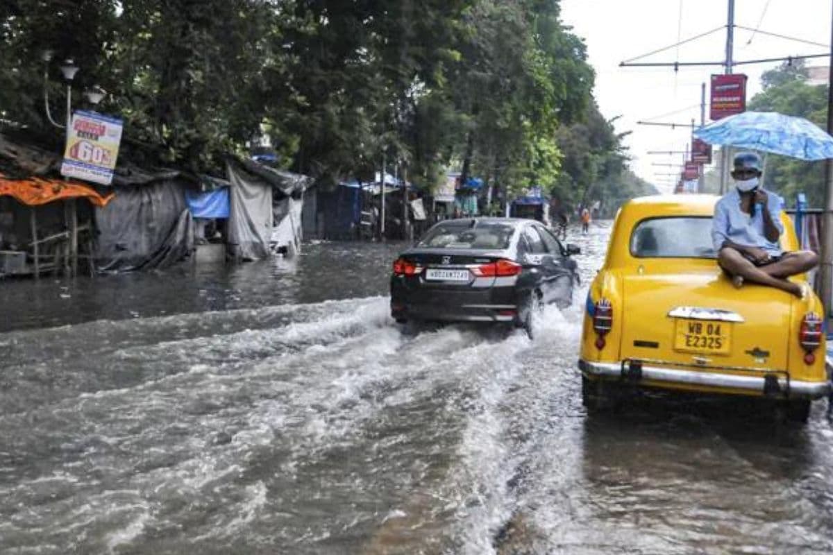 Bengal Weather Forecast : बंगाल में तेज रफ्तार से चल सकती है हवाएं,बुधवार तक जारी रहेगी बारिश
