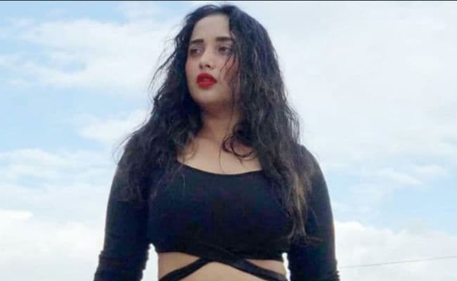 मिसेज चटर्जी वर्सेज नॉर्वे रिव्यू: मां के साहस, संघर्ष की दिल छू लेने वाली इस कहानी में, दमदार है रानी मुखर्जी मिसेज चटर्जी वर्सेज नॉर्वे रिव्यू: मां के साहस, संघर्ष की दिल छू लेने वाली इस कहानी में, दमदार है रानी मुखर्जी