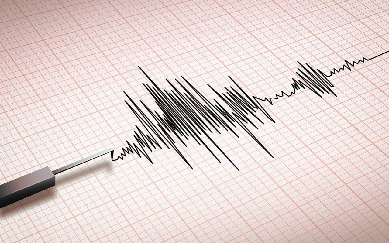 Earthquake: लगातार दूसरे दिन भूकंप के झटकों से कांपा रोमानिया, रिक्टर स्केल पर तीव्रता 5.7
