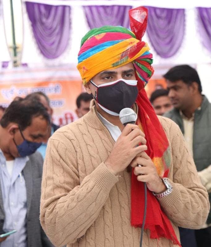 Rajasthan में अशोक गहलोत कैबिनेट विस्तार का काउंटडाउन शुरू, Sachin Pilot खेमे के इन नेताओं को मंत्रिमंडल मिल सकता है मौका, देखें List Rajasthan में अशोक गहलोत कैबिनेट विस्तार का काउंटडाउन शुरू, Sachin Pilot खेमे के इन नेताओं को मंत्रिमंडल मिल सकता है मौका, देखें List