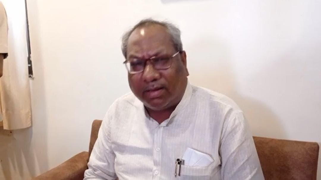 UP: निषाद पार्टी की प्रादेशिक और राष्ट्रीय कार्यकारिणी भंग, जल्द होगा नई इकाइयों का गठन, फैसले के पीछे ये वजह UP: निषाद पार्टी की प्रादेशिक और राष्ट्रीय कार्यकारिणी भंग, जल्द होगा नई इकाइयों का गठन, फैसले के पीछे ये वजह