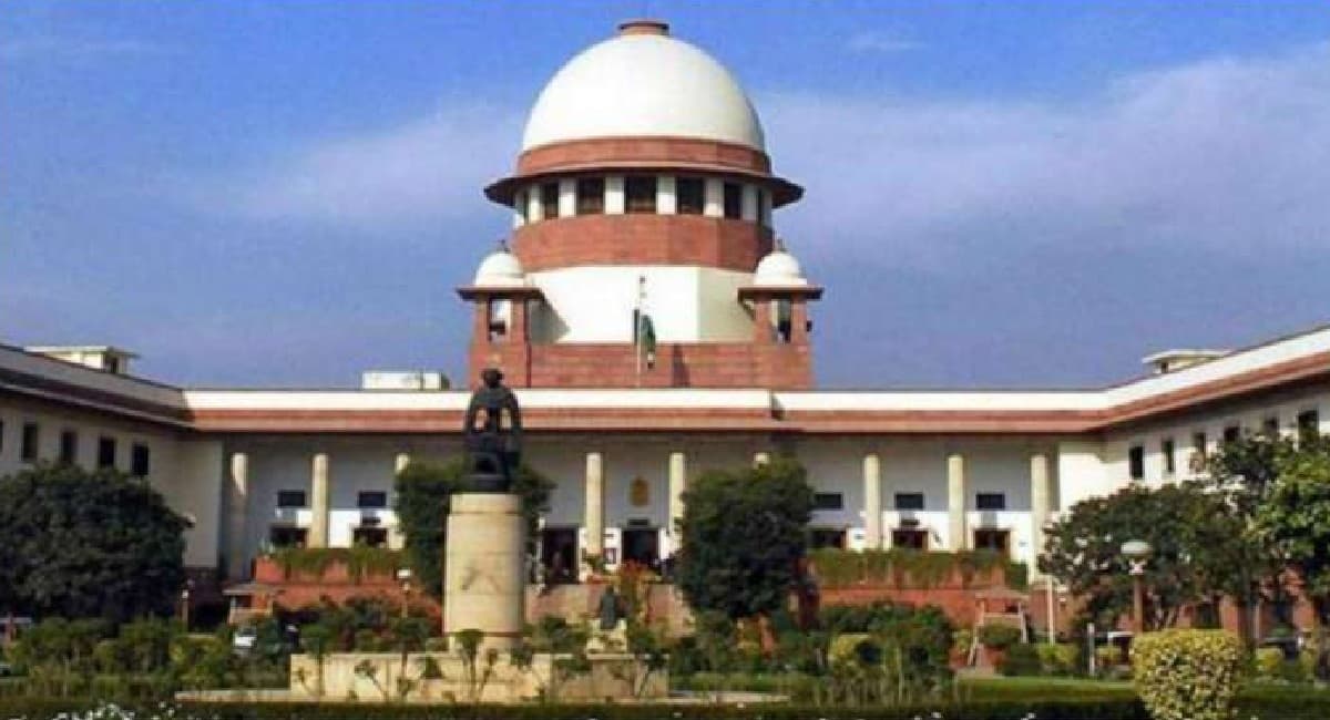 ‘अदालत के फैसले का सम्मान नहीं कर रहा केंद्र’, ट्रिब्यूनल सुधार एक्ट पर सुप्रीम कोर्ट ने लगाई फटकार ‘अदालत के फैसले का सम्मान नहीं कर रहा केंद्र’, ट्रिब्यूनल सुधार एक्ट पर सुप्रीम कोर्ट ने लगाई फटकार