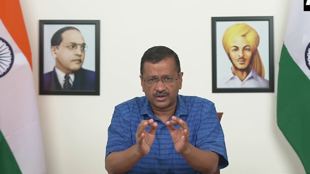 कश्मीरी पंडित राहुल भट्ट की हत्या एक सोची समझी साजिश, अरविंद केजरीवाल ने केंद्र से की सुरक्षा की अपील कश्मीरी पंडित राहुल भट्ट की हत्या एक सोची समझी साजिश, अरविंद केजरीवाल ने केंद्र से की सुरक्षा की अपील