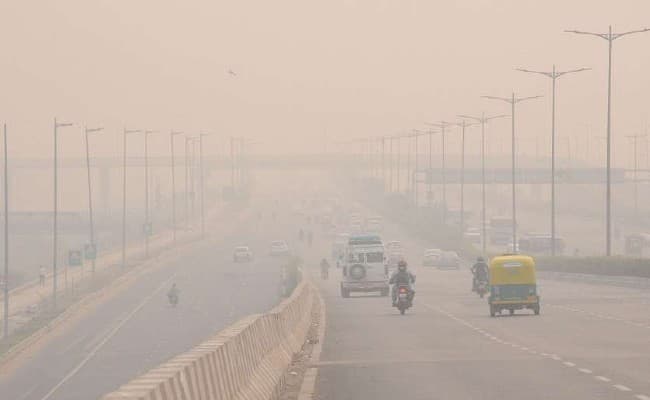 जनता कर्फ्यू ने दी प्रदूषण से महानगरों को राहत, प्रदूषण में 25 प्रतिशत तक गिरावट जनता कर्फ्यू ने दी प्रदूषण से महानगरों को राहत, प्रदूषण में 25 प्रतिशत तक गिरावट