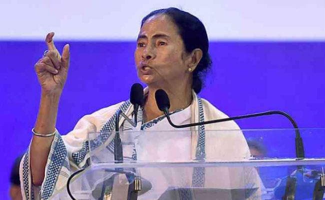 बोलीं सीएम ममता बनर्जी-देश को गुमराह कर रहे हैं प्रधानमंत्री नरेंद्र मोदी