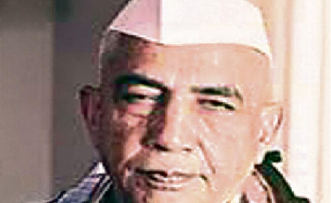 भारत के पांचवें प्रधानमंत्री : जिसे जेल भेजना चाहते थे, उसके ही समर्थन से पीएम बने चरण सिंह