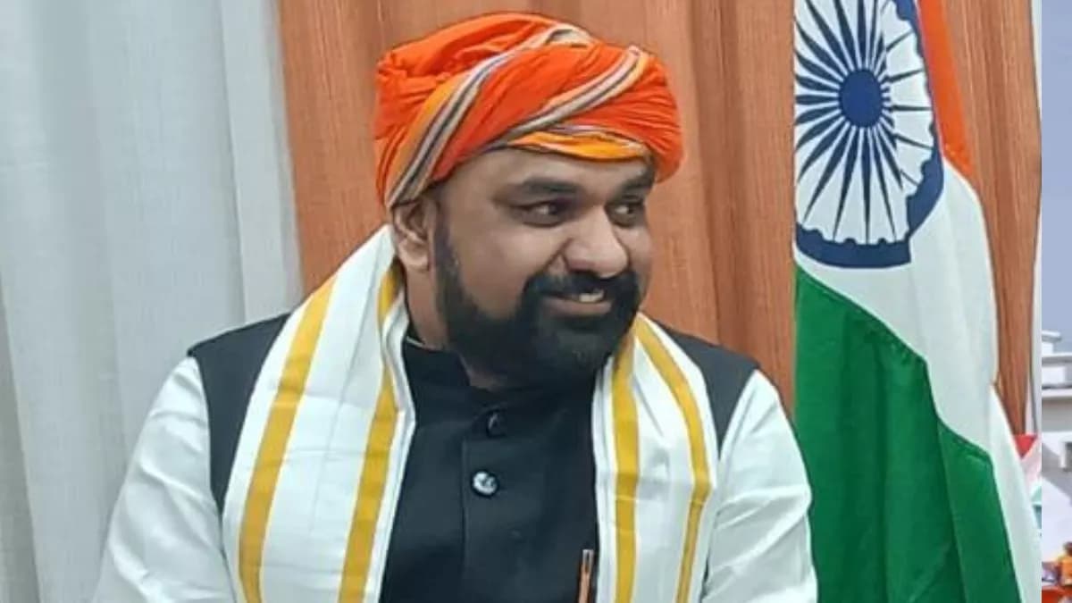 सम्राट चौधरी ने संभाला वित्तमंत्री का पद, जीतन राम मांझी की नाराजगी पर बोले उनसे बात करेंगे सम्राट चौधरी ने संभाला वित्तमंत्री का पद, जीतन राम मांझी की नाराजगी पर बोले उनसे बात करेंगे