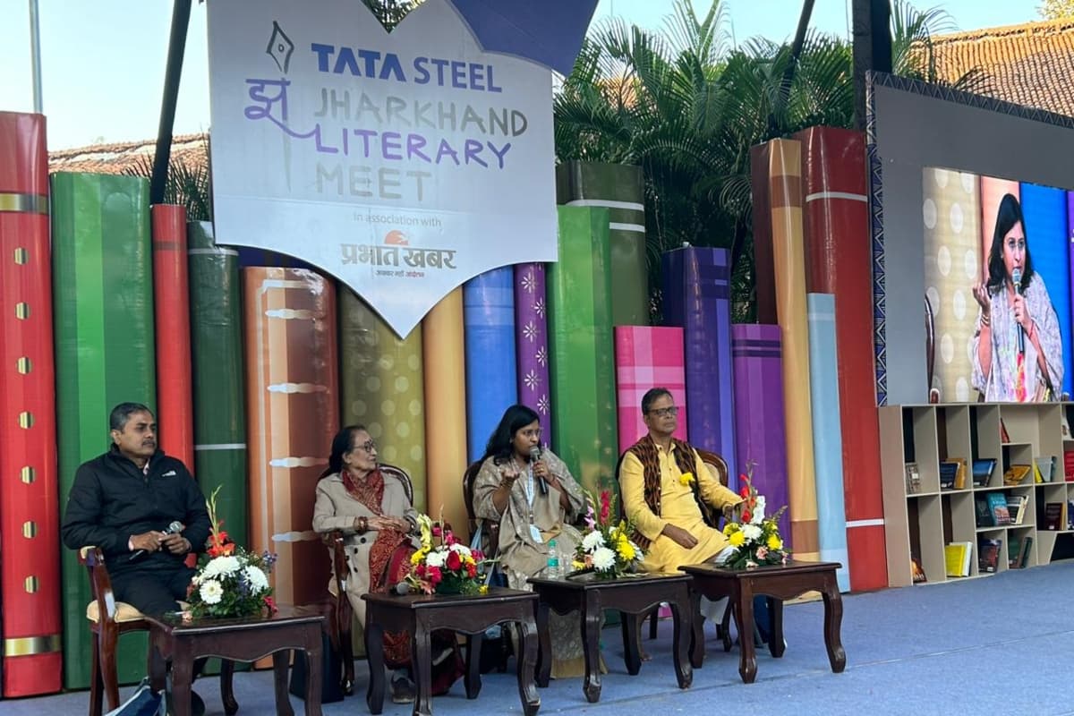 ‘बुकर के बाद अंतरराष्ट्रीय संदर्भ में अनुवाद’ पर जेरी पिंटो, अदिति माहेश्वरी गोयल व ममता कालिया ने कही ये बात