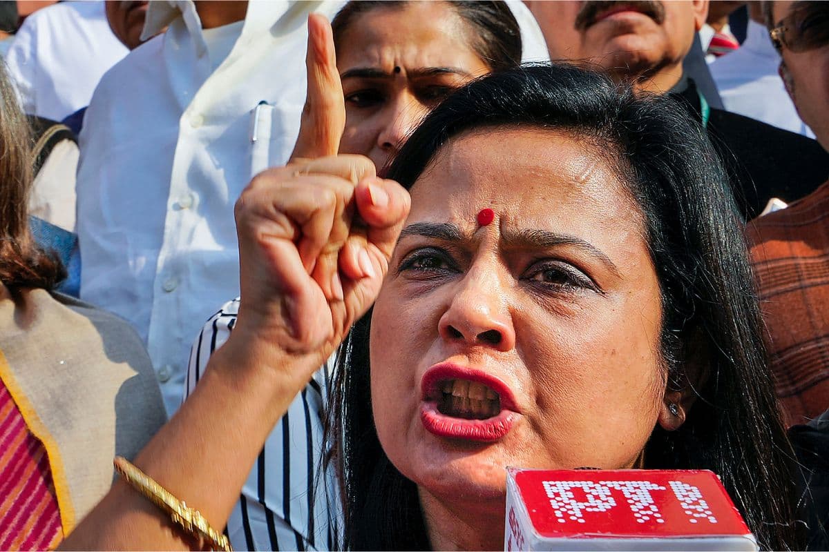 Photos : मैं 49 साल की हूं, अगले 30 साल तक संसद के अंदर और बाहर लड़ती रहूंगी : महुआ मोइत्रा Photos : मैं 49 साल की हूं, अगले 30 साल तक संसद के अंदर और बाहर लड़ती रहूंगी : महुआ मोइत्रा