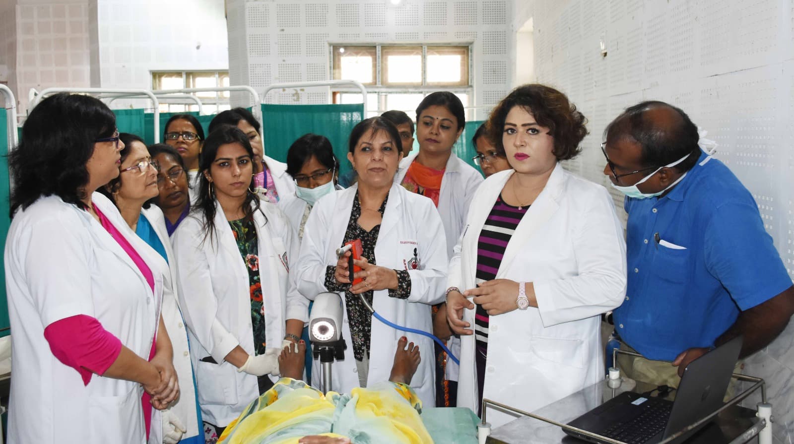 नारी शक्ति सम्मान से पुरस्कृत डॉ भारती कश्यप की पहल पर सदर अस्पतालों में महिलाओं की हो रही कैंसर जांच नारी शक्ति सम्मान से पुरस्कृत डॉ भारती कश्यप की पहल पर सदर अस्पतालों में महिलाओं की हो रही कैंसर जांच