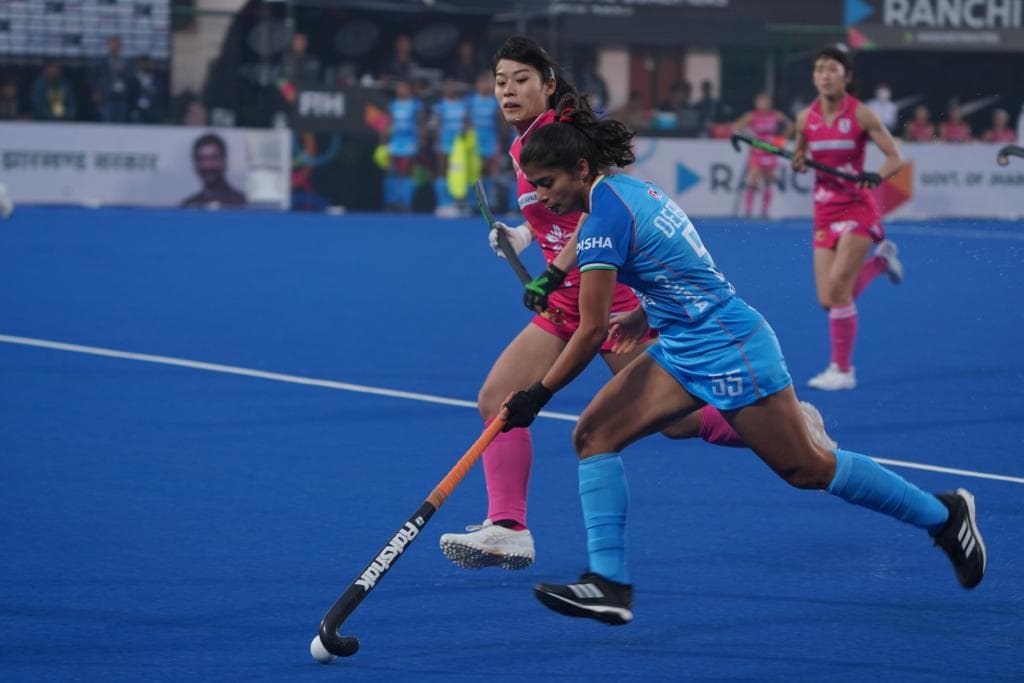 FIH Olympic Qualifiers 2024: भारत की हार पर बोलीं कप्तान सविता पुनिया- बोलने के लिए मेरे पास कुछ भी नहीं FIH Olympic Qualifiers 2024: भारत की हार पर बोलीं कप्तान सविता पुनिया- बोलने के लिए मेरे पास कुछ भी नहीं