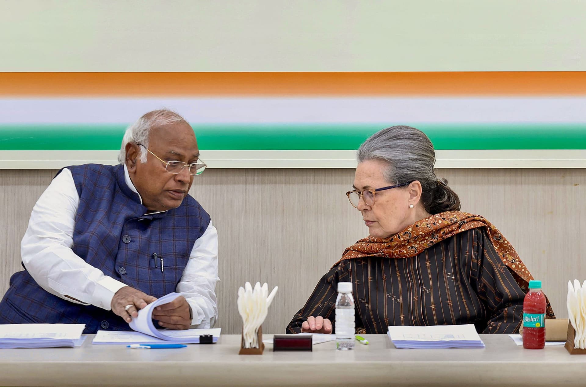Congress CEC meeting in Delhi Congress CEC meeting in Delhi