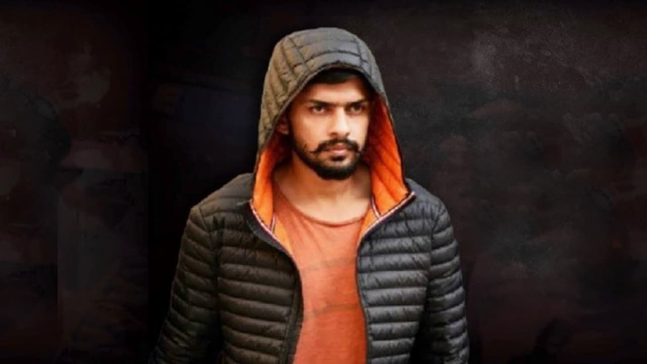 बिहार में पांव जमा रहा गैंगस्टर लॉरेंस बिश्नोई गैंग, मजदूर बन रहे हैं शूटर, निशाने पर हैं सलमान खान बिहार में पांव जमा रहा गैंगस्टर लॉरेंस बिश्नोई गैंग, मजदूर बन रहे हैं शूटर, निशाने पर हैं सलमान खान