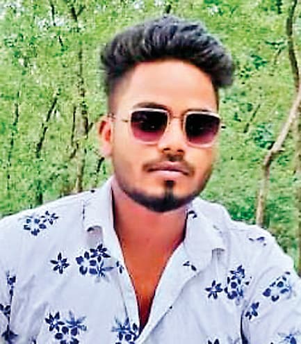 हत्याकांड के आरोपी की पुलिस रिमांड में बिगड़ी हालत, इलाज के दौरान मौत हत्याकांड के आरोपी की पुलिस रिमांड में बिगड़ी हालत, इलाज के दौरान मौत
