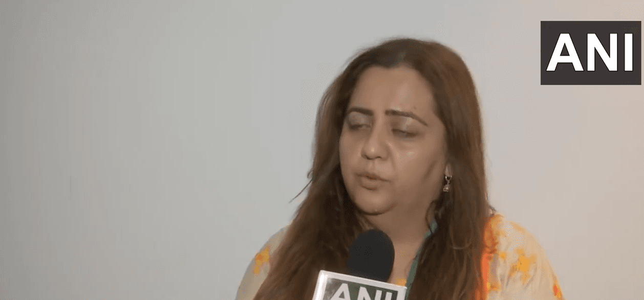 Congress: राधिका खेड़ा ने दिया कांग्रेस से इस्तीफा, कहा- मेरे अयोध्या जाने का हो रहा था विरोध Congress: राधिका खेड़ा ने दिया कांग्रेस से इस्तीफा, कहा- मेरे अयोध्या जाने का हो रहा था विरोध