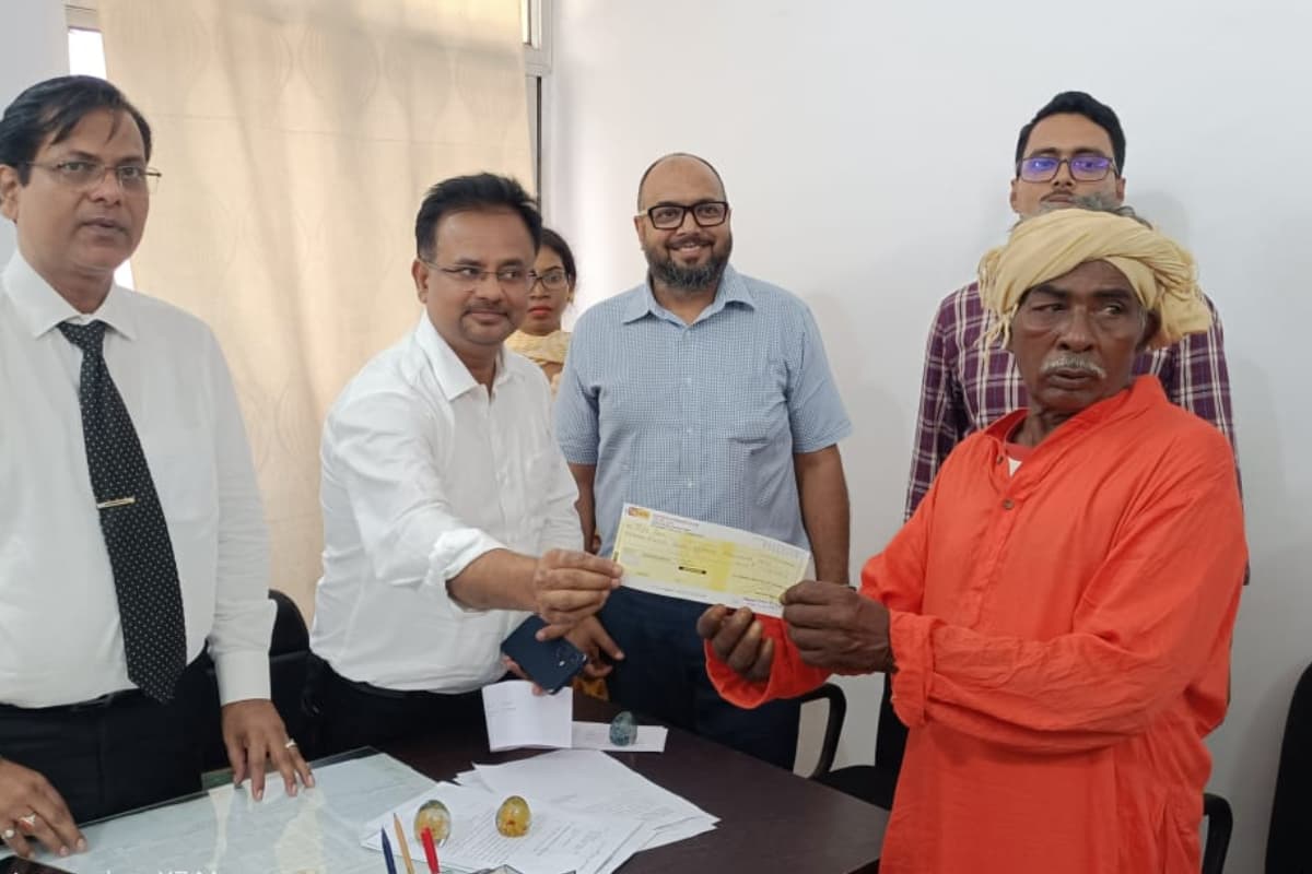 रांची : लोक अदालत में 45.91 करोड़ रुपये का सेटलमेंट, 1 लाख 40 हजार से ज्यादा मुकदमों का हुआ निपटारा रांची : लोक अदालत में 45.91 करोड़ रुपये का सेटलमेंट, 1 लाख 40 हजार से ज्यादा मुकदमों का हुआ निपटारा