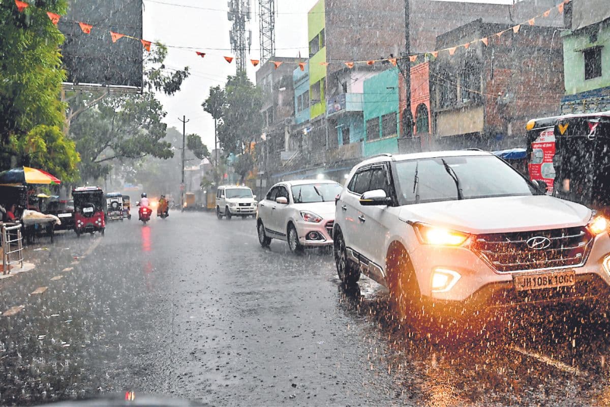 Bengal Weather Forecast : मुंबई के बाद बारिश में अब कोलकाता के डूबने की संभावना,येलो अलर्ट जारी