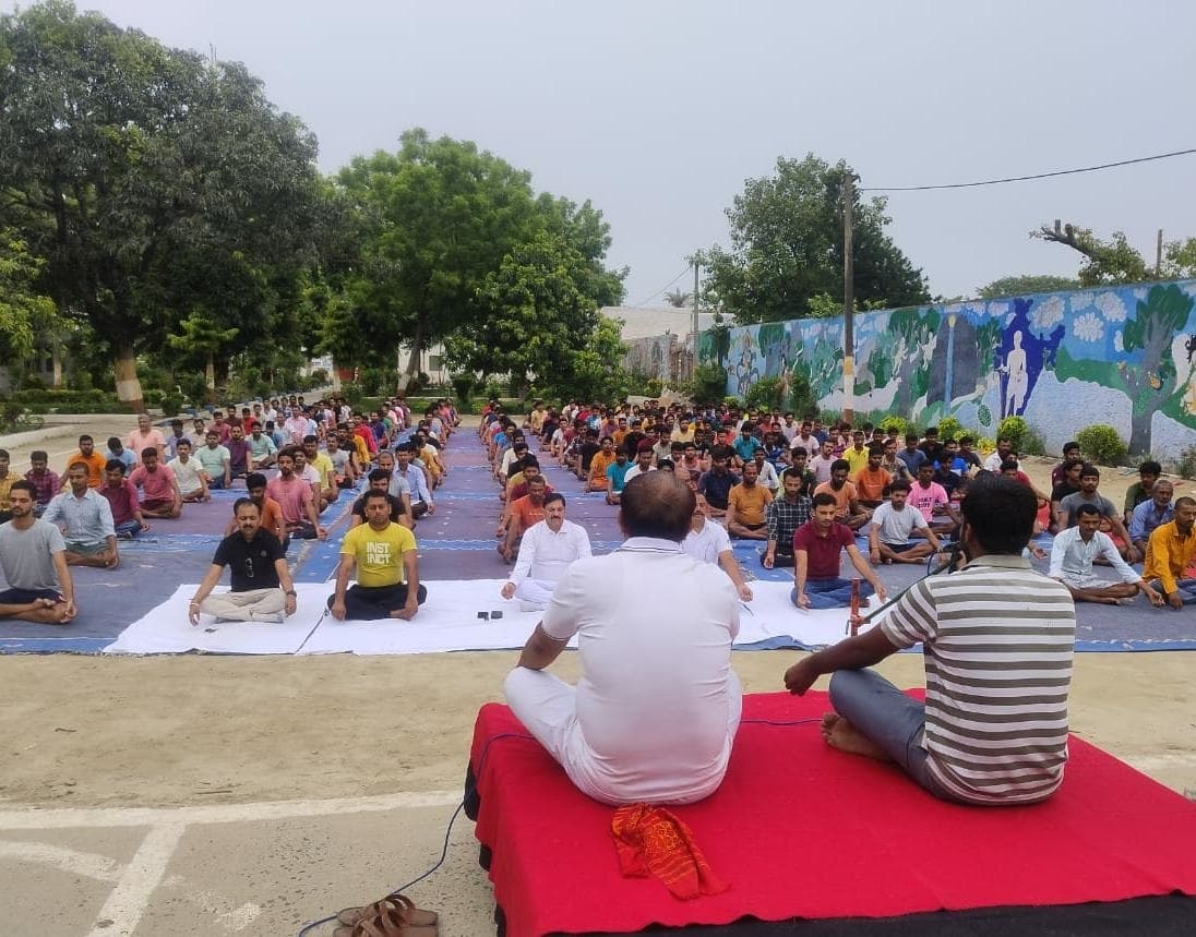 योग तन, मन व मस्तिष्क को मजबूत बनाने का साधन